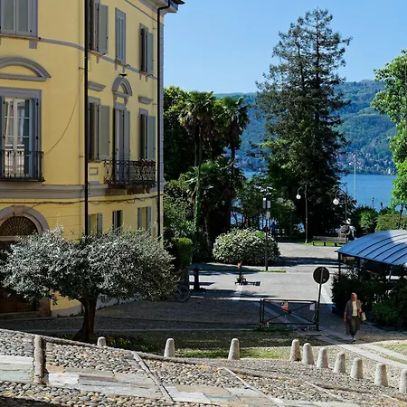 Апартаменты Loggia Degli Innocenti Leonardo - 2-room-flat Вербания