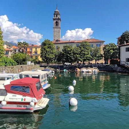 アパート Loggia Degli Innocenti Leonardo - 2-room-flat