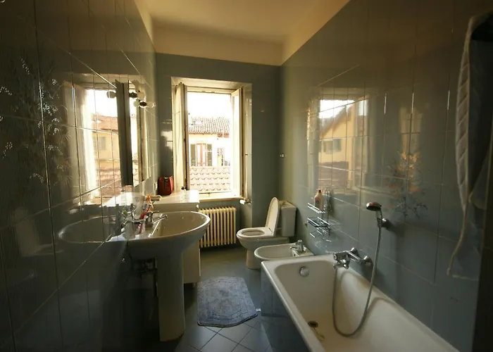 Appartement Loggia Degli Innocenti Leonardo - 2-room-flat Verbania