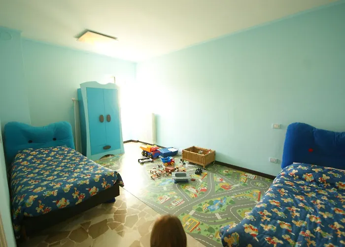 Loggia Degli Innocenti Leonardo - 2-room-flat * Verbania